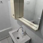 Quarto Com Suite Proximo A Estacao Sao Judas