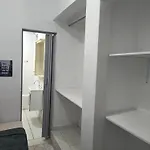 Quarto Com Suite Proximo A Estacao Sao Judas